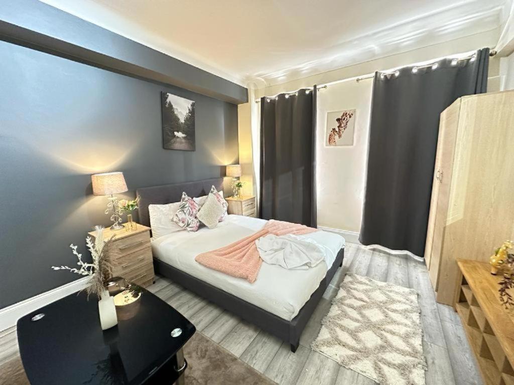 Park Lane Beautiful Family Appartamento Londra